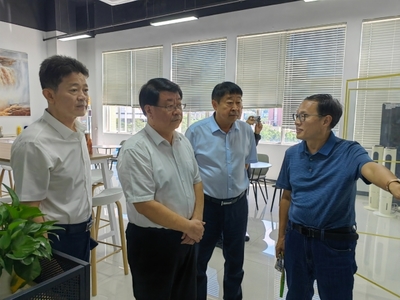 梅延良率隊赴珠海、惠州開展招商引資活動，深化信息服務(wù)業(yè)合作